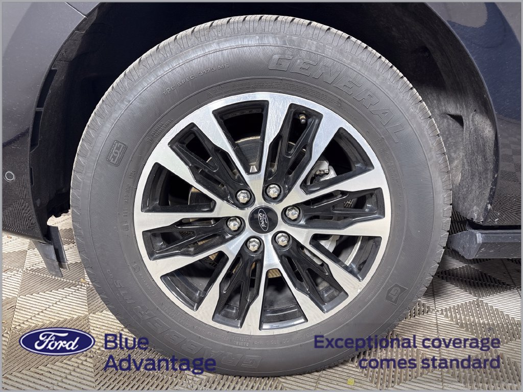 Certified 2025 Ford Expedition Platinum AWD/4WD image 14