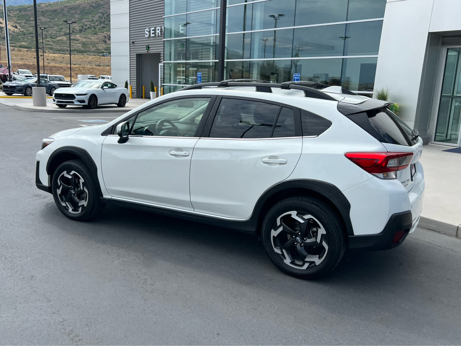 Used 2023 Subaru Crosstrek 2.5i Limited AWD/4WD image 11