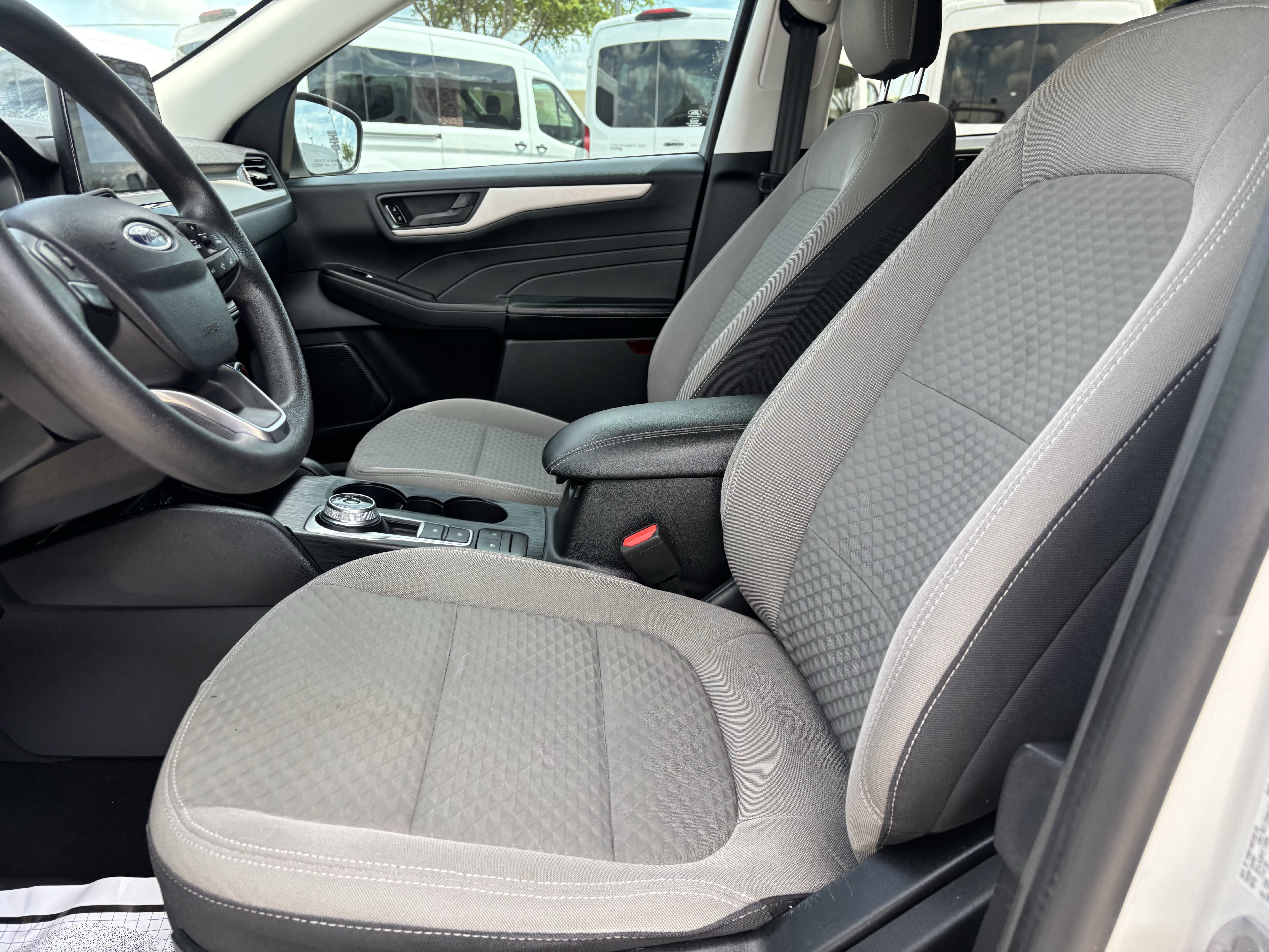 Certified 2022 Ford Escape SE FWD image 10