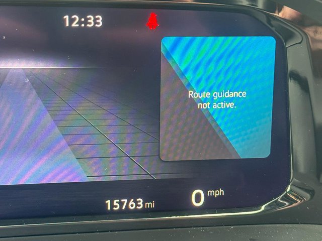 Used 2025 Volkswagen Atlas Cross Sport SE image 18