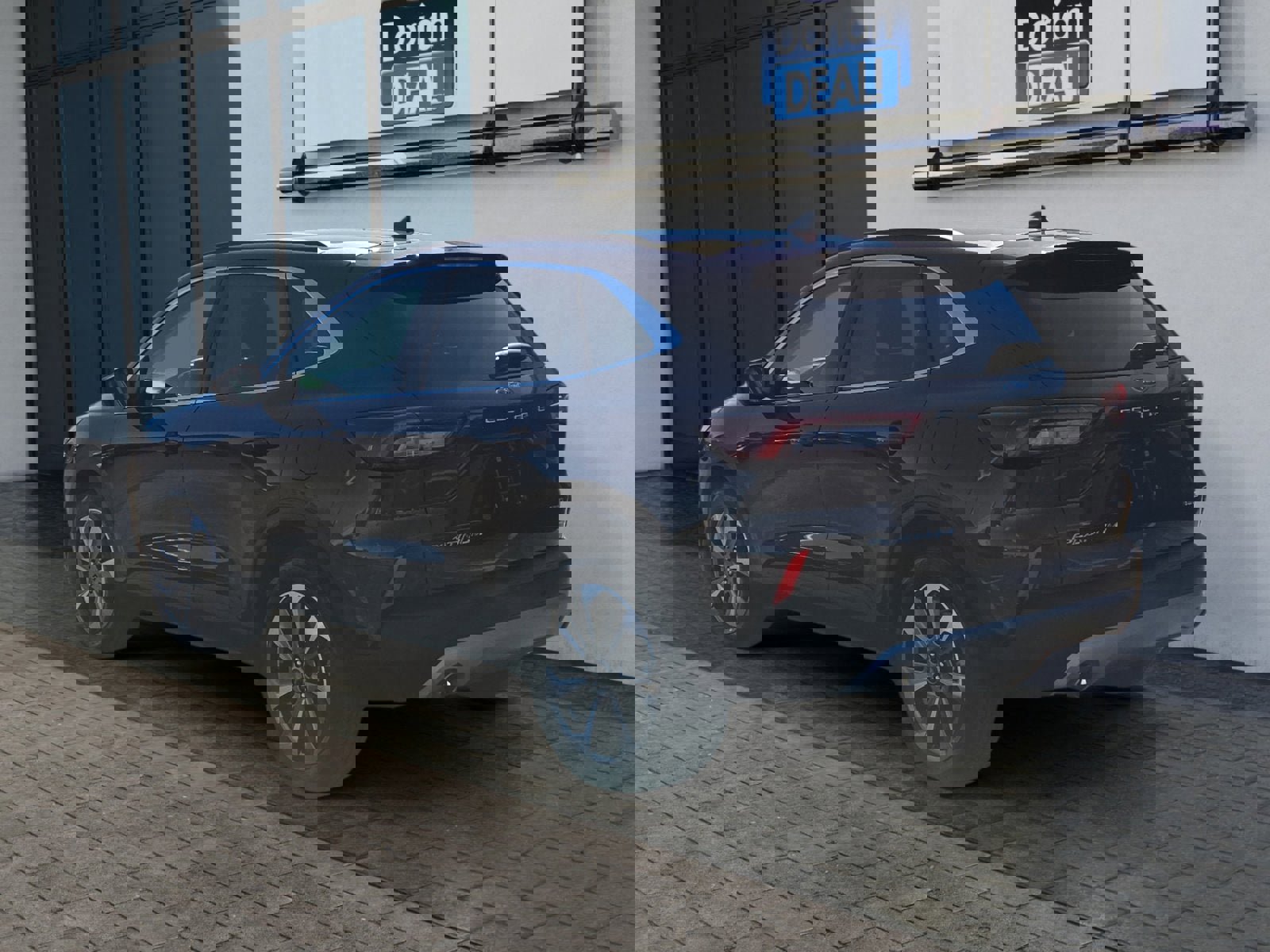 Certified 2023 Ford Escape Platinum image 3