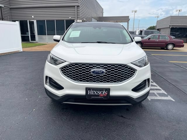 Certified 2024 Ford Edge SEL w/ Convenience Package AWD/4WD image 12