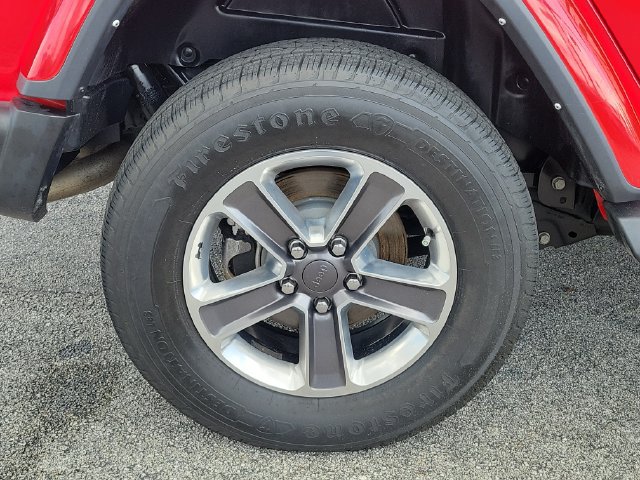 Used 2022 Jeep Wrangler Unlimited Sahara AWD/4WD image 6
