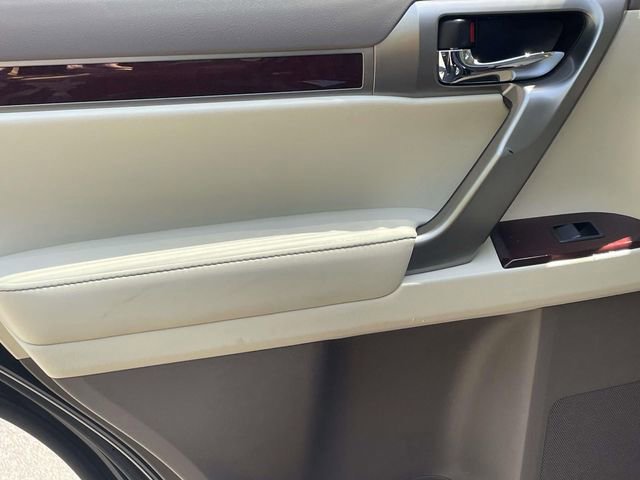 Used 2017 Lexus GX 460 Premium w/ Premium Package AWD/4WD image 32