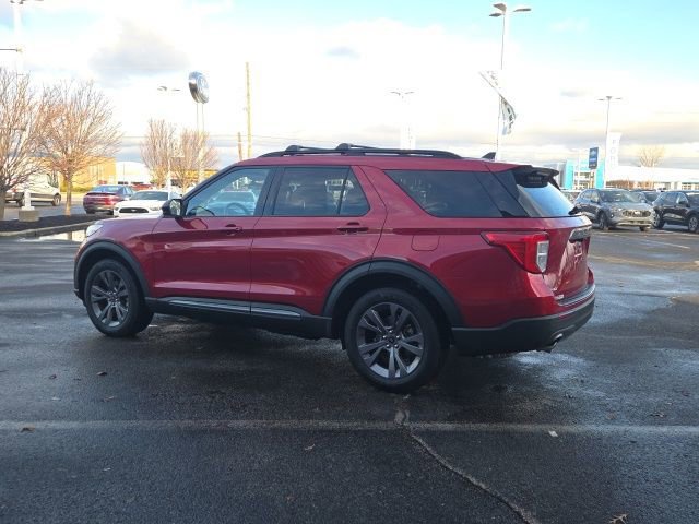 Certified 2023 Ford Explorer XLT w/ Equipment Group 202A image 2