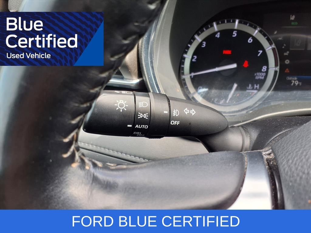 Used 2020 Toyota Highlander Limited FWD image 21