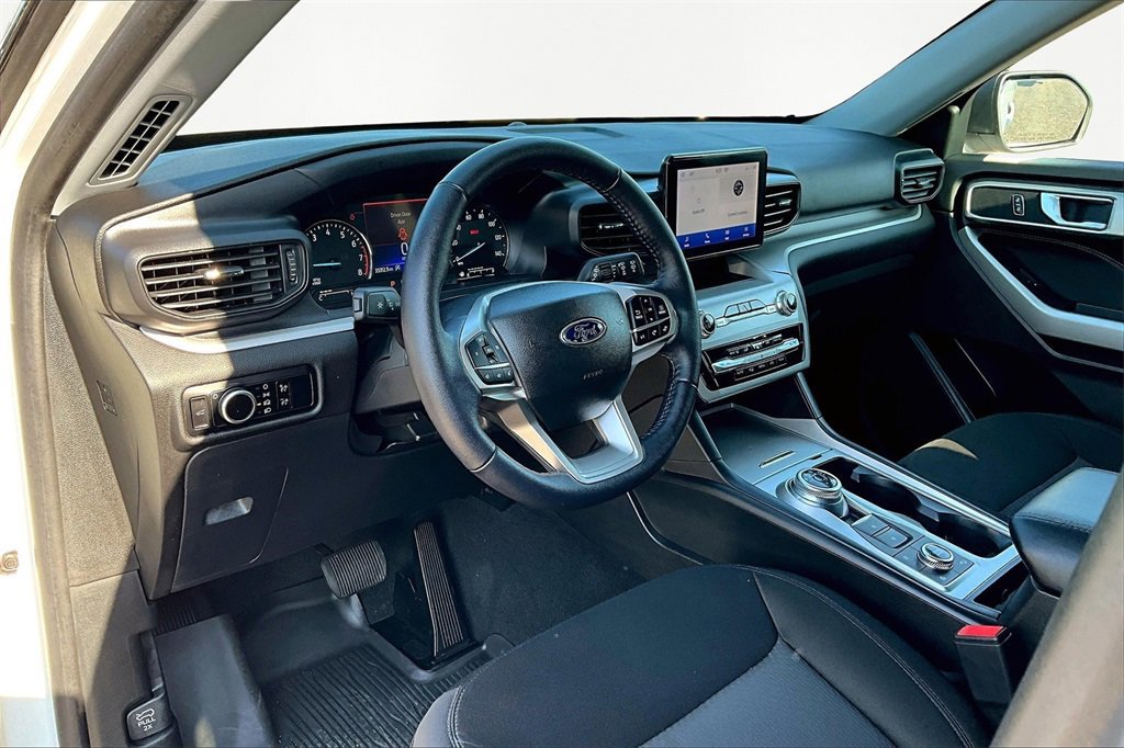 Certified 2023 Ford Explorer XLT image 14