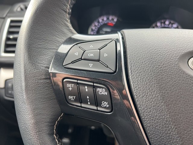 Certified 2018 Ford Explorer Platinum image 11