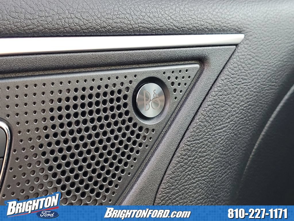 Certified 2024 Ford Edge Titanium AWD/4WD image 18