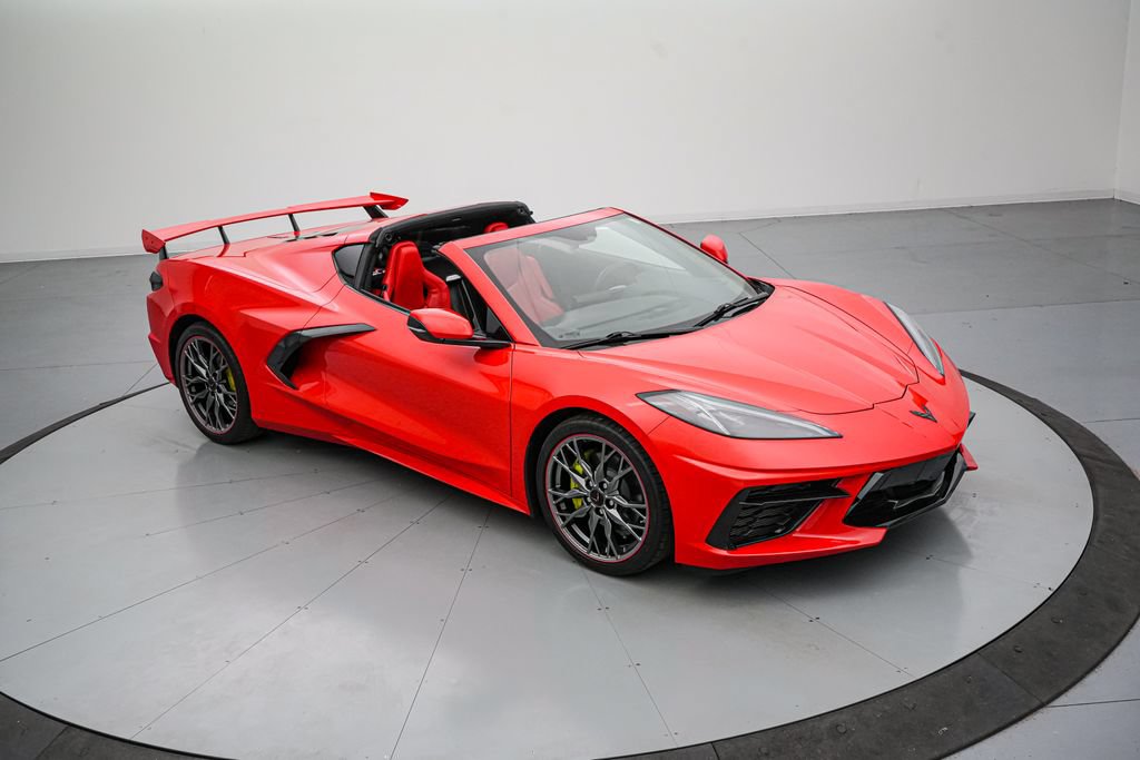 Used 2023 Chevrolet Corvette Stingray Coupe w/ 1LT RWD image 2