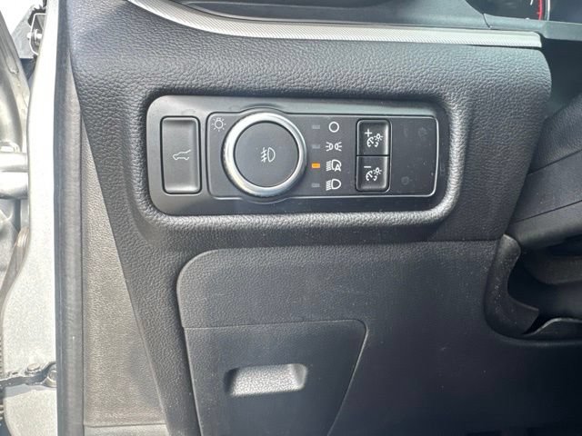 Certified 2023 Ford Explorer XLT w/ Equipment Group 202A AWD/4WD image 20