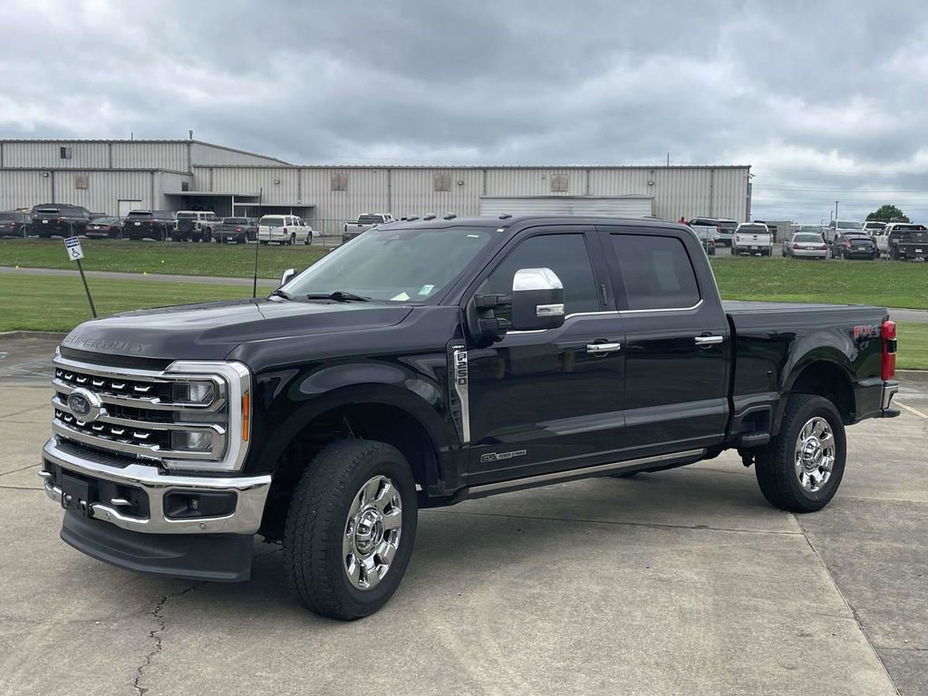 Certified 2023 Ford F250 Lariat w/ Lariat Ultimate Package AWD/4WD image 7