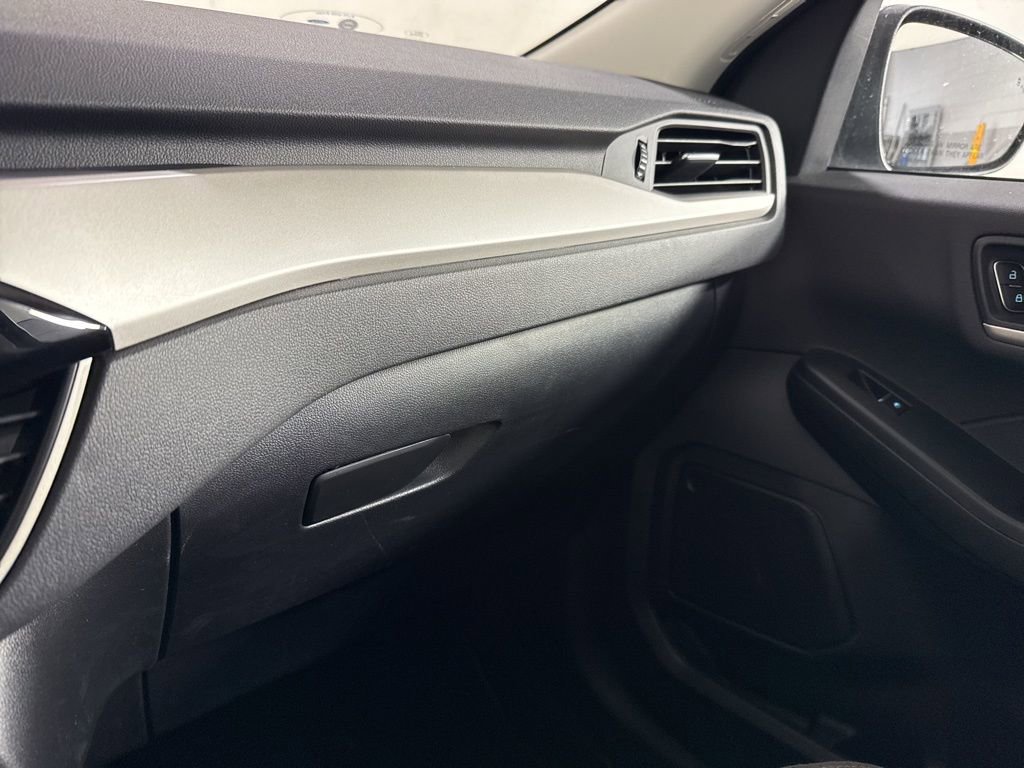 Certified 2022 Ford Escape SE w/ Cold Weather Package image 31