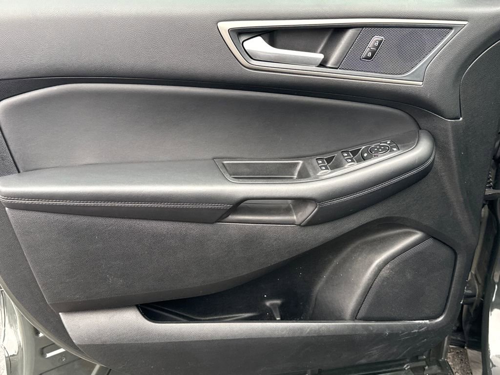 Certified 2024 Ford Edge SEL w/ Convenience Package image 16