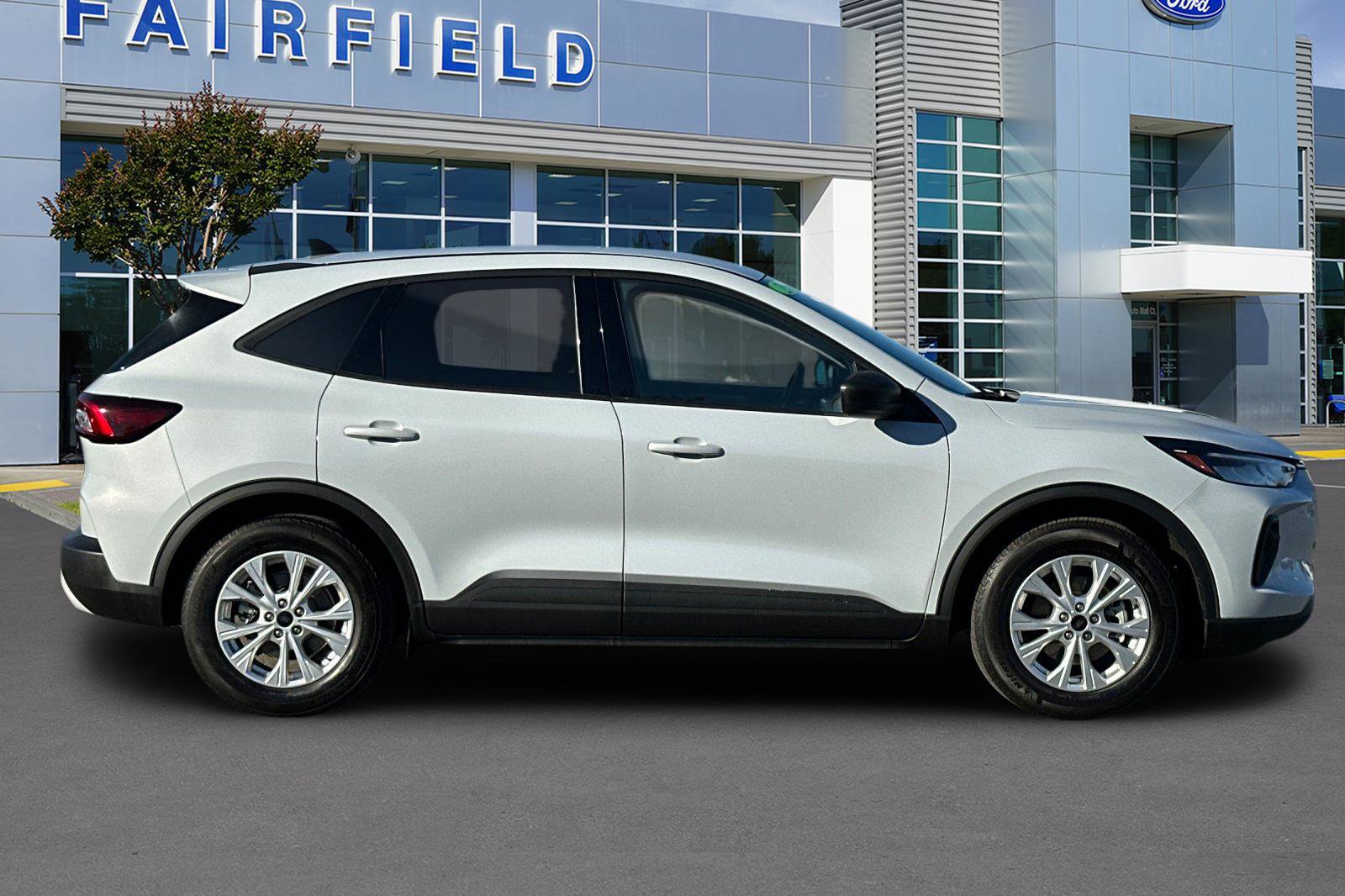 Certified 2025 Ford Escape Active FWD image 7