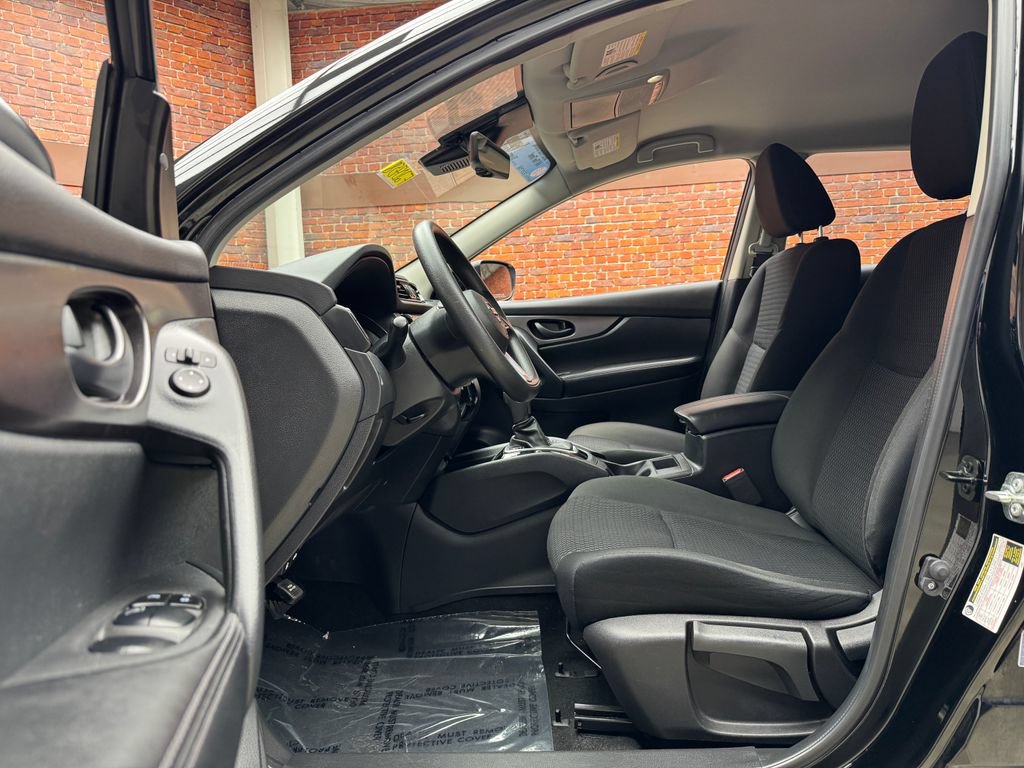 Used 2021 Nissan Rogue Sport S FWD image 22