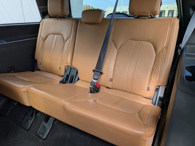 Certified 2022 Ford Expedition Platinum image 33