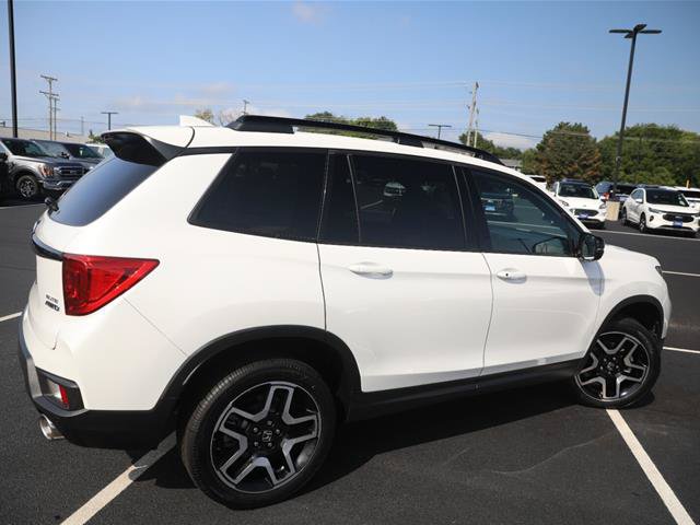 Used 2023 Honda Passport Elite image 7