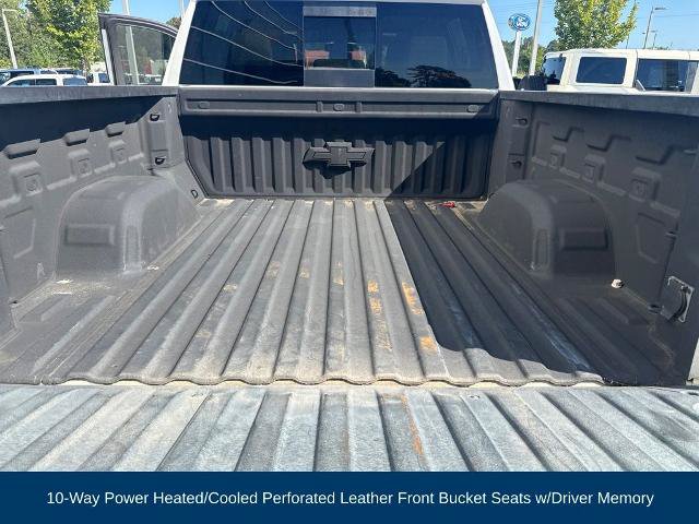 Used 2019 Chevrolet Silverado 1500 LTZ AWD/4WD image 9