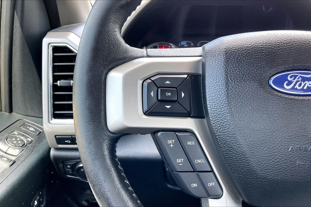 Certified 2018 Ford F350 Lariat w/ Lariat Ultimate Package AWD/4WD image 11