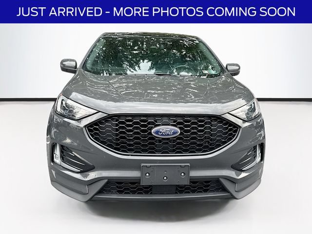 Certified 2021 Ford Edge ST-Line AWD/4WD image 2