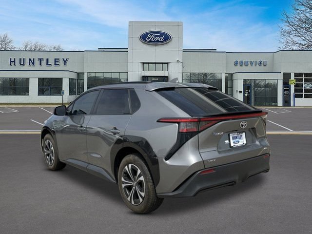 Used 2024 Toyota bZ4X AWD w/ Weather Package image 5