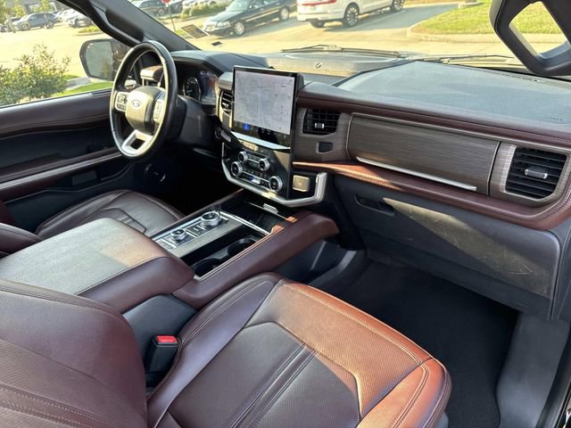 Certified 2023 Ford Expedition Limited image 13