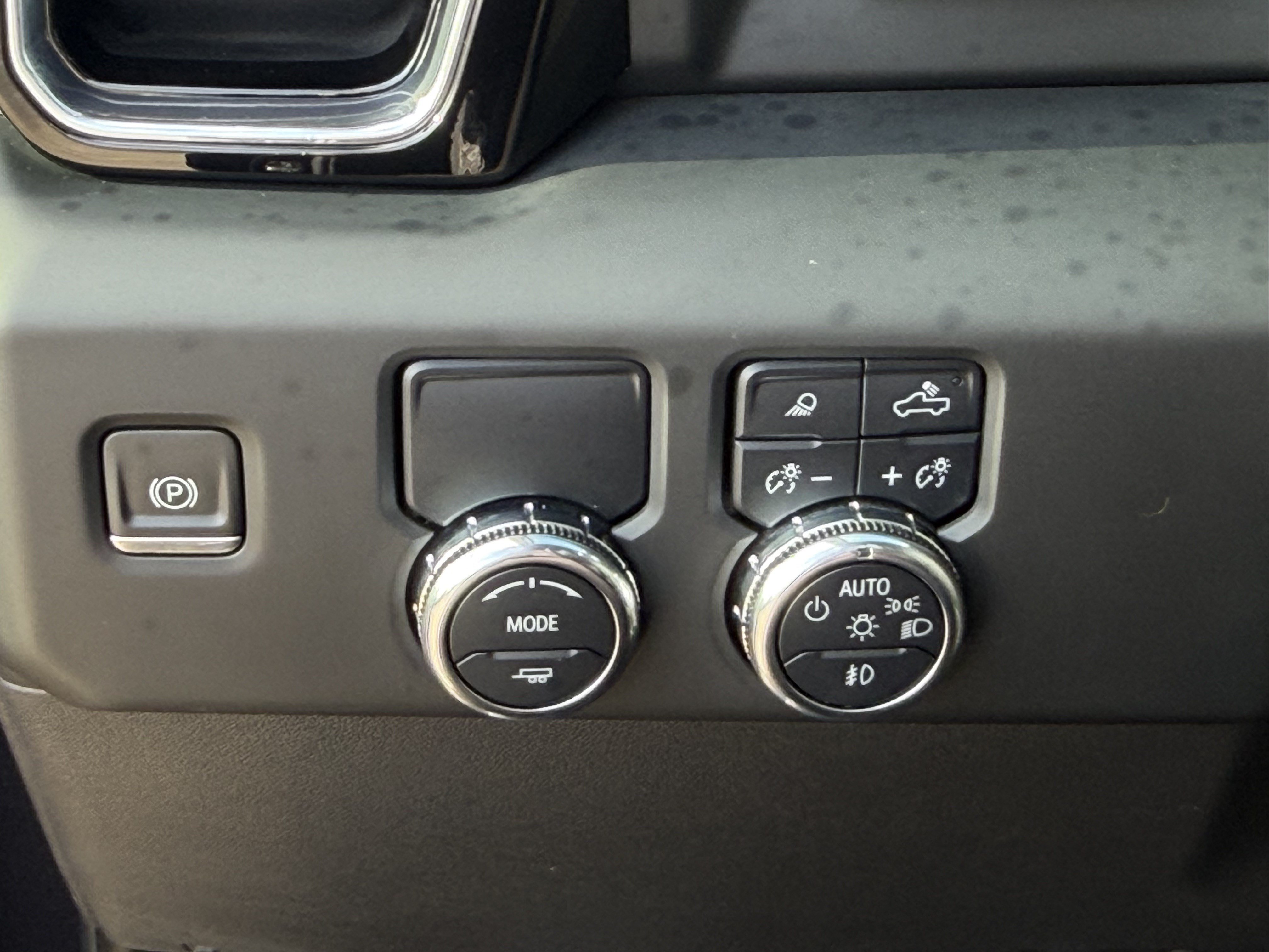 Used 2024 GMC Sierra 1500 Denali w/ Denali Reserve Package RWD image 24