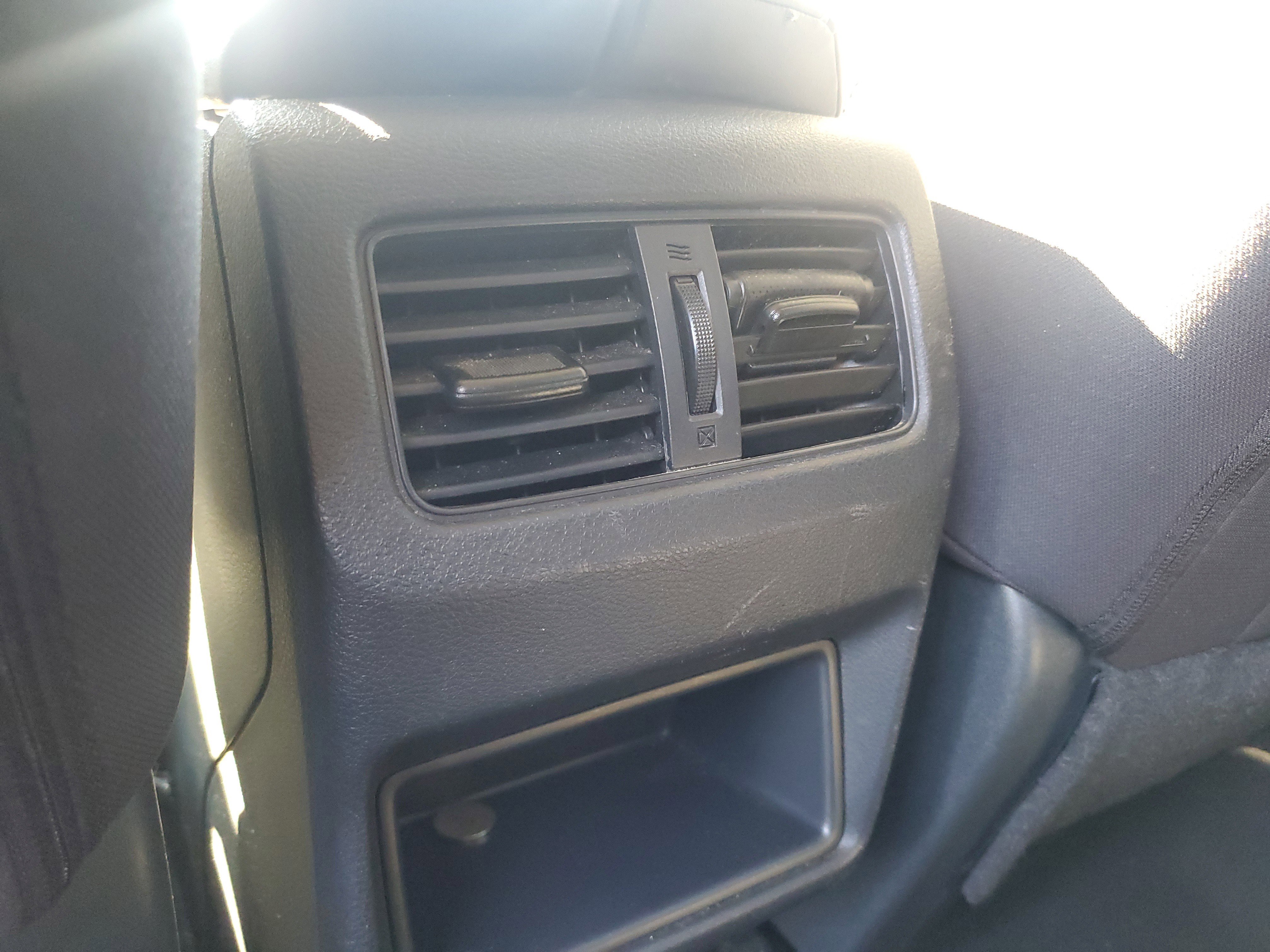 Used 2023 Nissan Rogue S FWD image 10