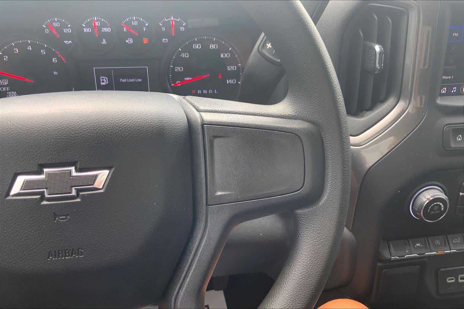Used 2025 Chevrolet Silverado 1500 Custom Trail Boss AWD/4WD image 25