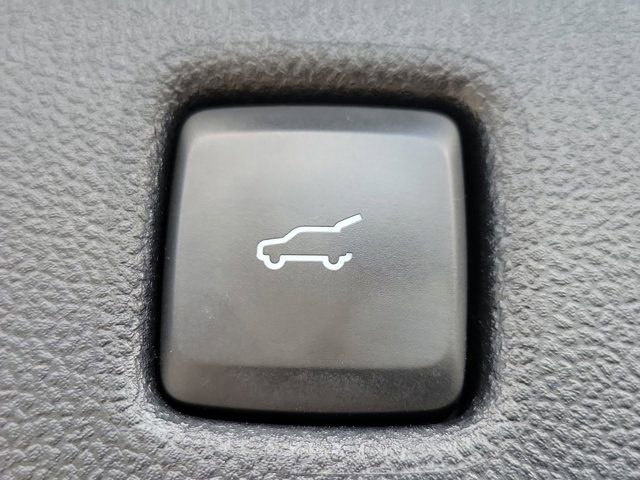 Certified 2020 Ford Escape SEL FWD image 14