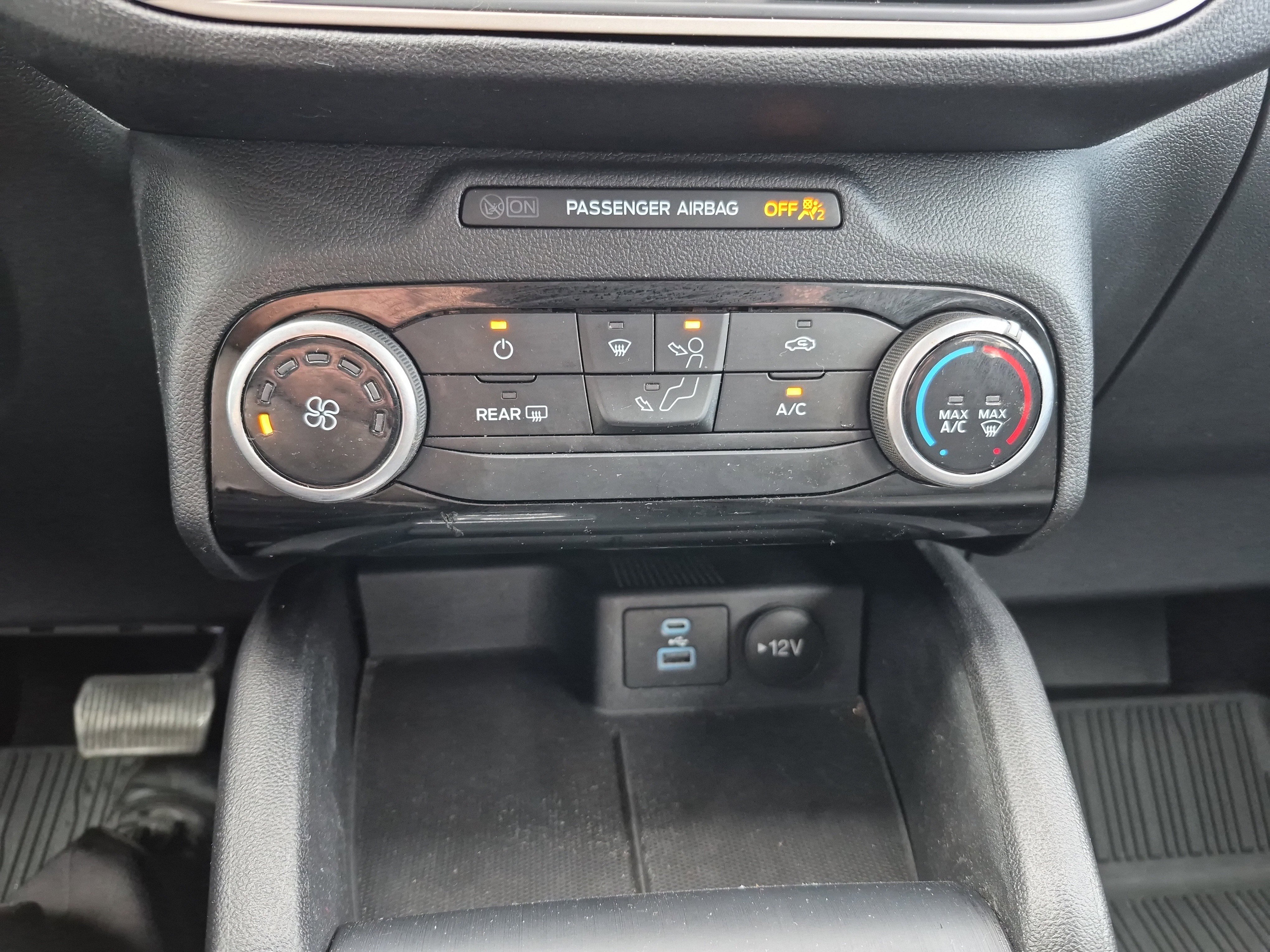 Certified 2022 Ford Escape S image 27