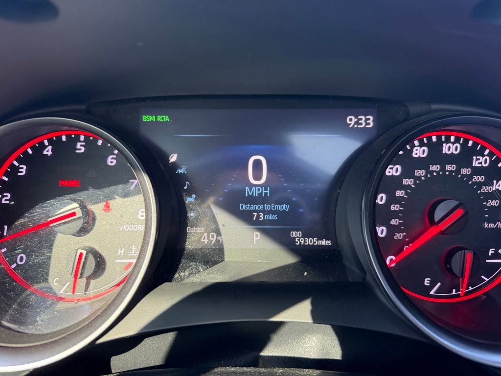 Used 2023 Toyota Camry XSE FWD image 10
