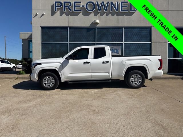 Used 2024 Toyota Tundra SR w/ SR Tow Package image 2