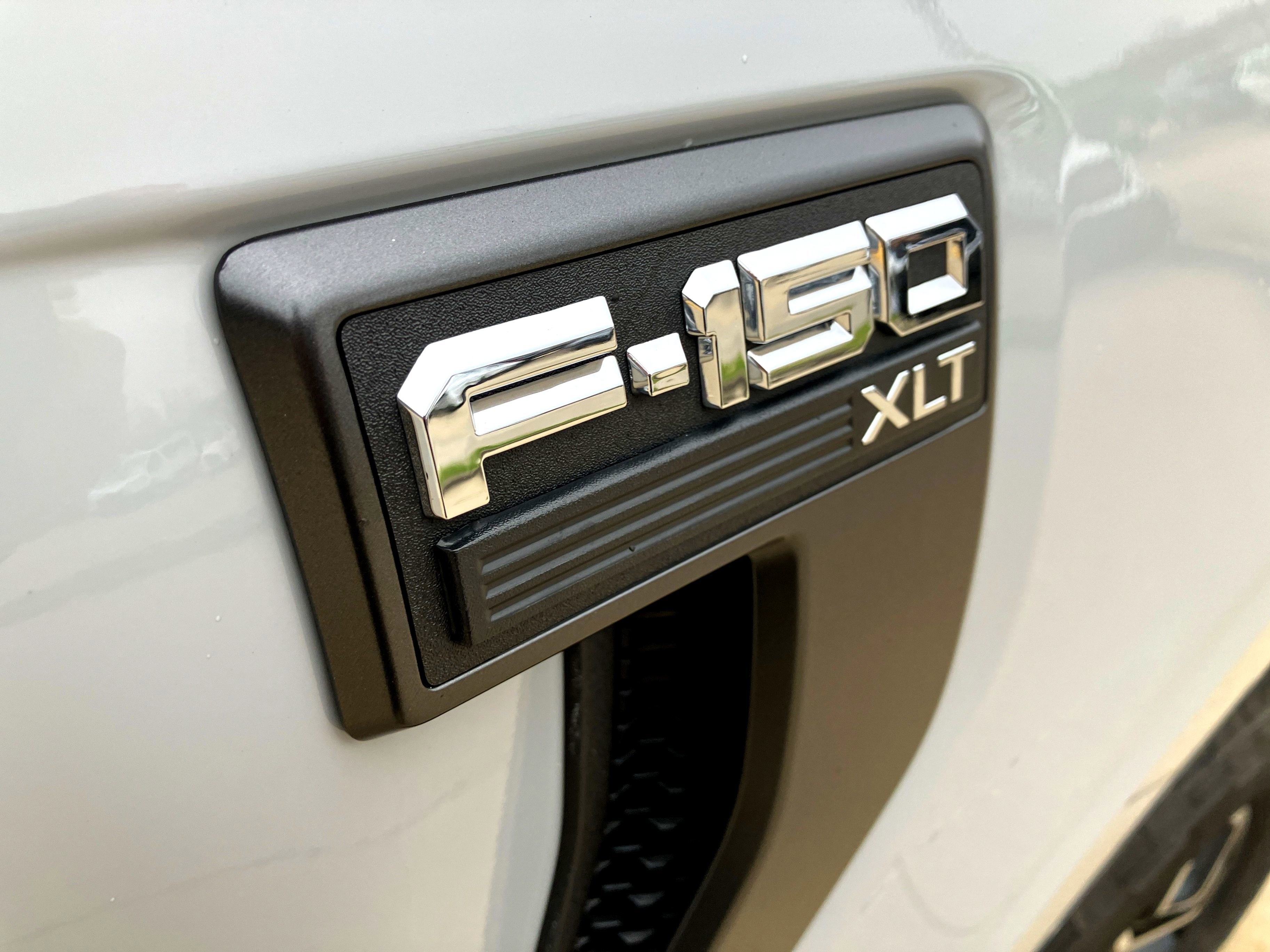 Certified 2023 Ford F150 XLT w/ Equipment Group 302A High image 11