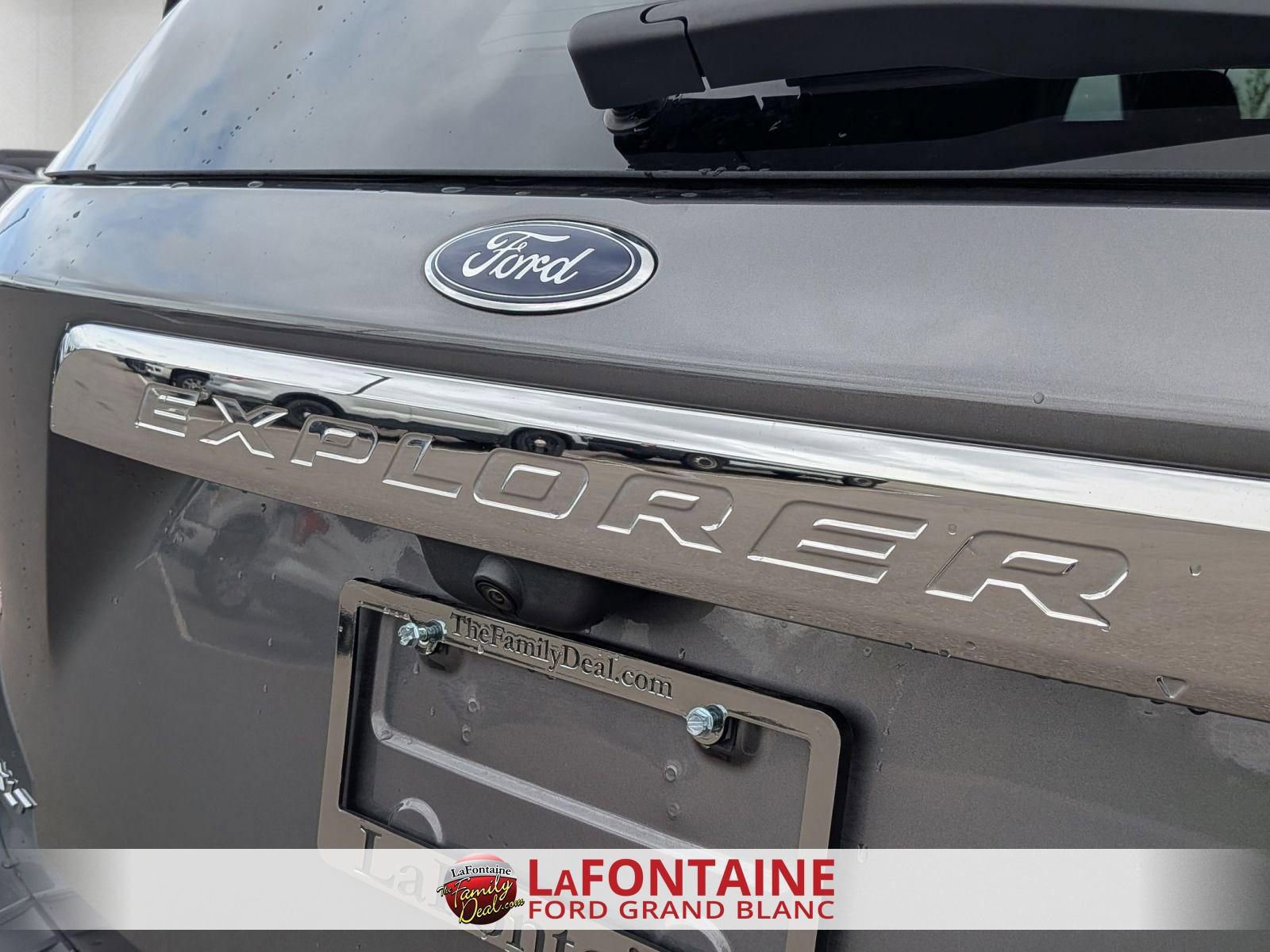 Certified 2024 Ford Explorer XLT w/ Equipment Group 202A AWD/4WD image 10