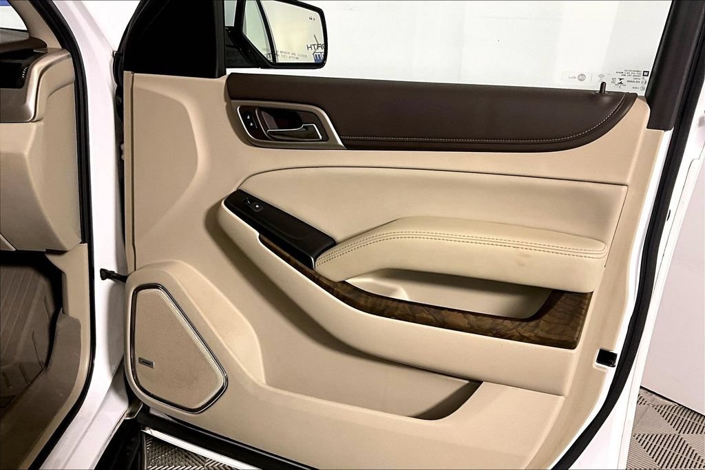 Used 2019 GMC Yukon XL Denali w/ Open Road Package RWD image 19