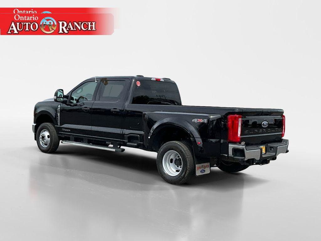 Certified 2025 Ford F350 XLT AWD/4WD image 3