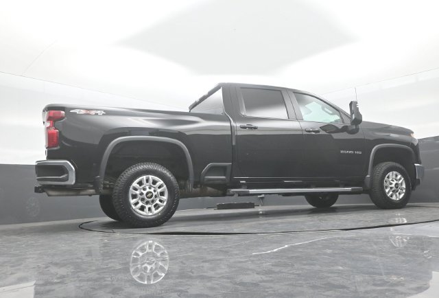 Used 2025 Chevrolet Silverado 2500 LT w/ Convenience Package AWD/4WD image 23