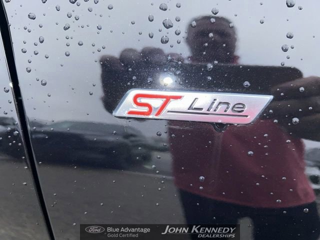 Certified 2025 Ford Escape ST-Line w/ Cold Weather Package image 7