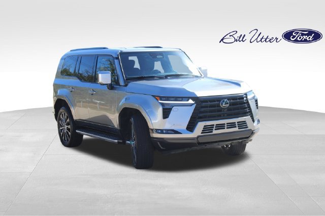 Used 2024 Lexus GX 550 w/ Accessory Package (Z1) AWD/4WD image 3