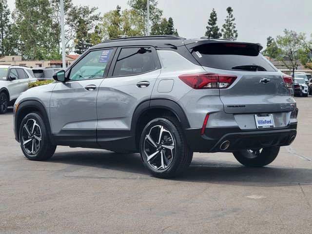 Used 2023 Chevrolet TrailBlazer RS w/ Sun and Liftgate Package image 3