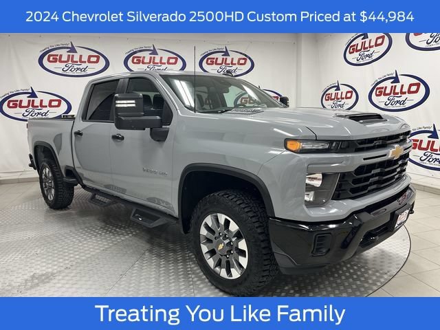 Used 2024 Chevrolet Silverado 2500 Custom w/ Custom Convenience Package