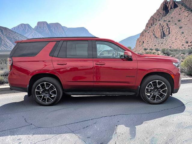 Used 2021 Chevrolet Tahoe RST w/ Luxury Package AWD/4WD image 7