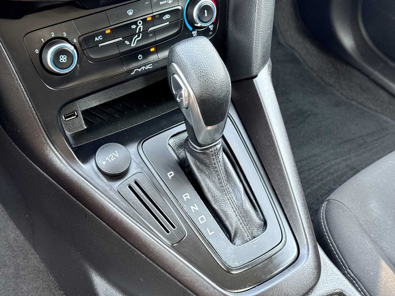 Certified 2018 Ford Focus S FWD image 31