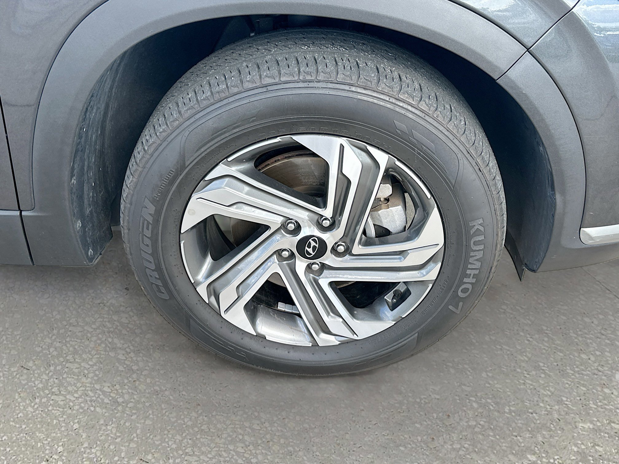 Used 2023 Hyundai Santa Fe SE image 28