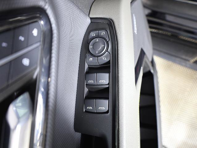 Used 2024 Chevrolet Silverado 1500 ZR2 w/ Technology Package image 18