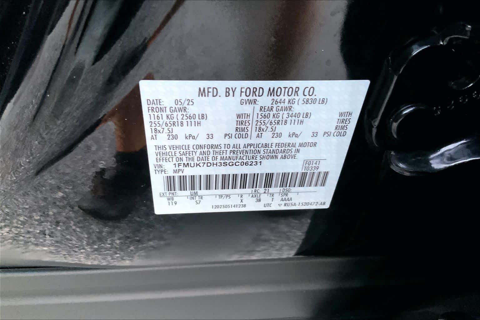 Certified 2025 Ford Explorer Active w/ Active Comfort Package RWD image 29