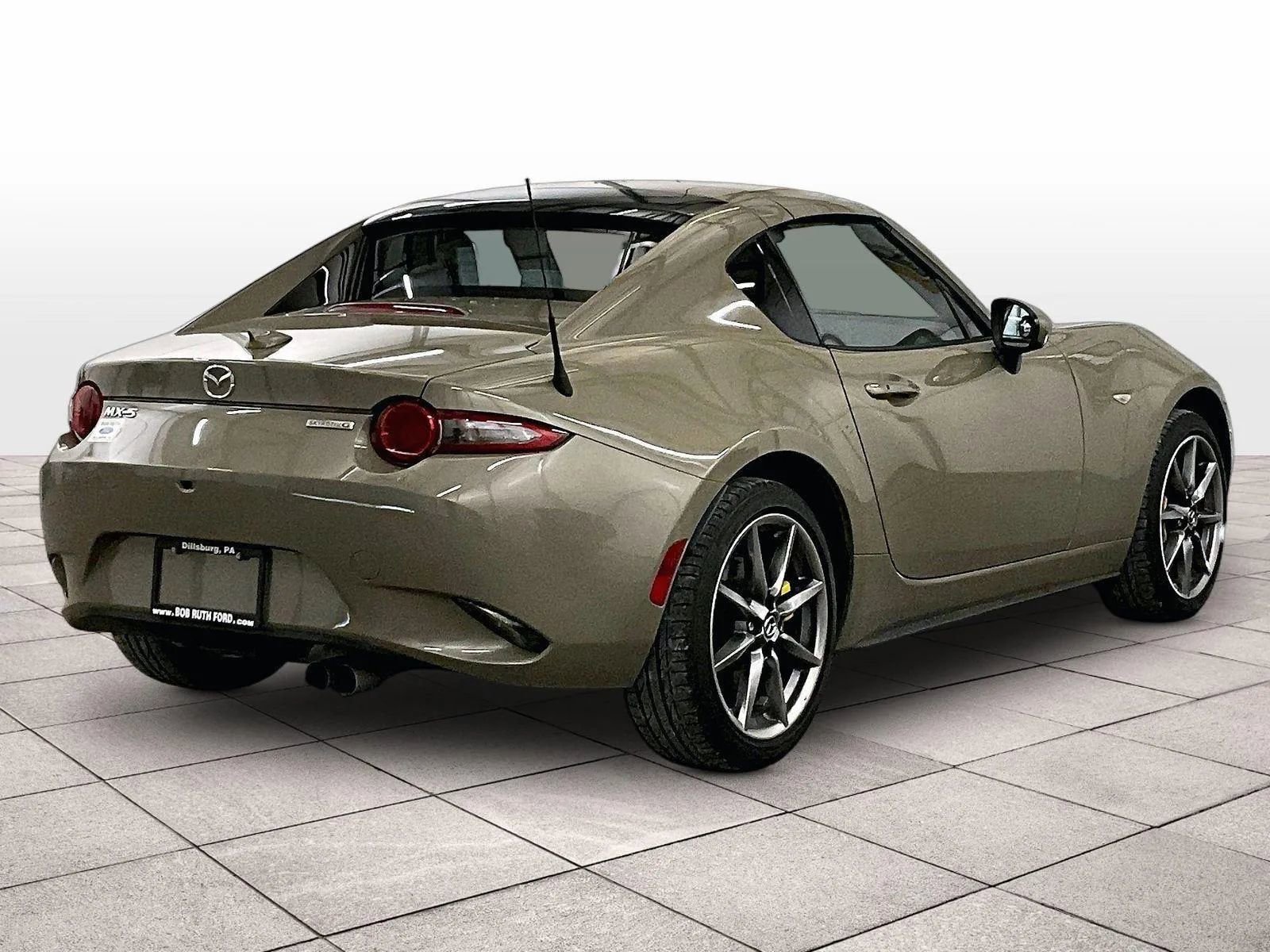 Used 2023 MAZDA MX-5 Miata Grand Touring w/ Weather Package RWD image 11