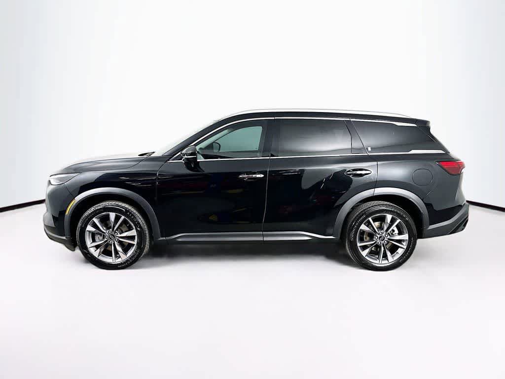 Used 2024 INFINITI QX60 Luxe AWD/4WD image 3